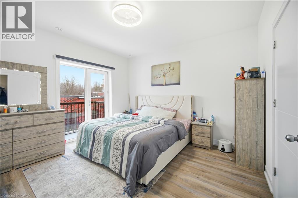 5 Taylor Court, Peel, Ontario  L7E 2R7 - Photo 26 - 40817432