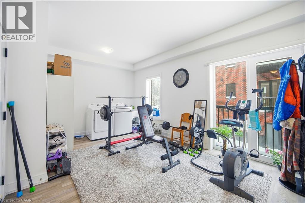 5 Taylor Court, Peel, Ontario  L7E 2R7 - Photo 7 - 40817432