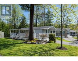 32 TEMAGAMI TRAIL, Wasaga Beach, Ontario