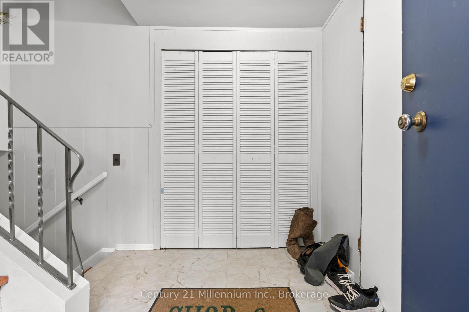 698 Gustavus Street, Saugeen Shores, Ontario  N0H 2C0 - Photo 19 - X12952850