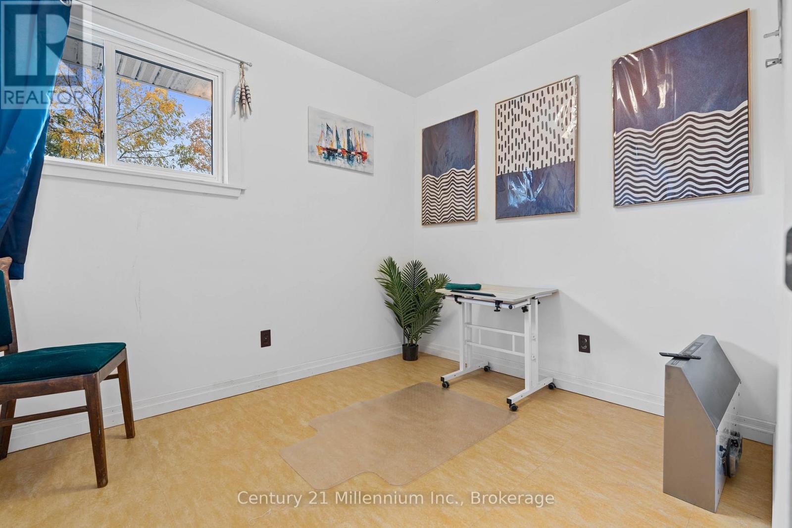 698 Gustavus Street, Saugeen Shores, Ontario  N0H 2C0 - Photo 31 - X12952850