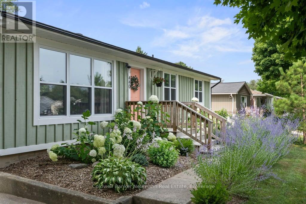 440 Provincial Street, Saugeen Shores, Ontario  N0H 2C1 - Photo 2 - X12952892