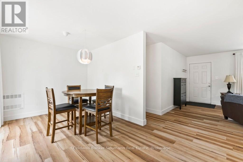 440 Provincial Street, Saugeen Shores, Ontario  N0H 2C1 - Photo 9 - X12952892