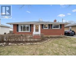 32 SLEEMAN AVENUE, Guelph, Ontario