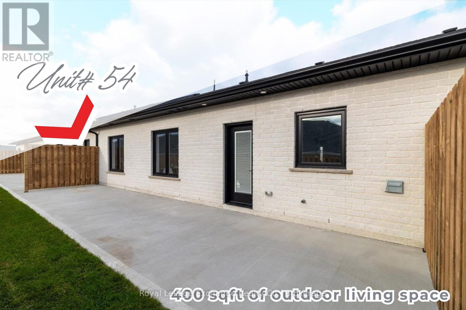 54 - 1071 Waterloo Street N, Saugeen Shores, Ontario  N0H 2C3 - Photo 3 - X12952944