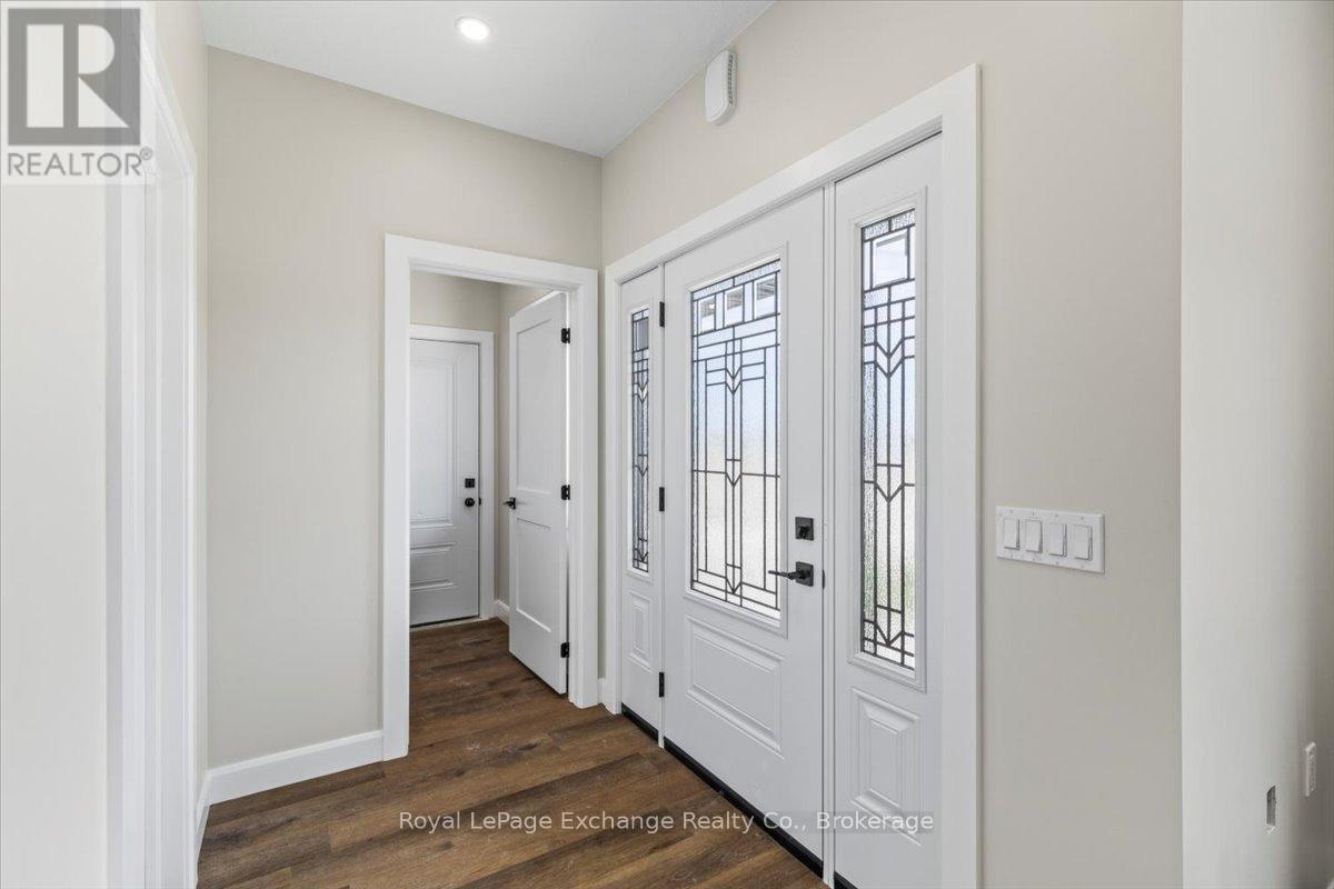 54 - 1071 Waterloo Street N, Saugeen Shores, Ontario  N0H 2C3 - Photo 5 - X12952944