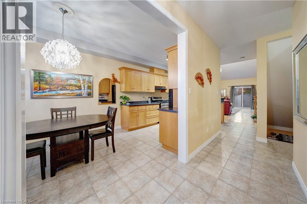 30 Conrad Place, Grimsby, Ontario  L3M 5S5 - Photo 10 - 40817310