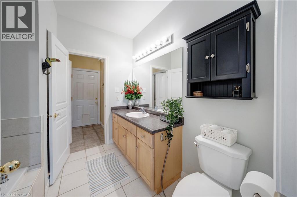 30 Conrad Place, Grimsby, Ontario  L3M 5S5 - Photo 20 - 40817310