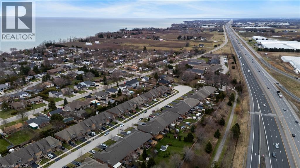 30 Conrad Place, Grimsby, Ontario  L3M 5S5 - Photo 4 - 40817310