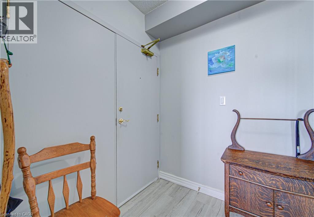 688 Preston Parkway Unit# 702, Cambridge, Ontario  N3H 5K6 - Photo 21 - 40817108