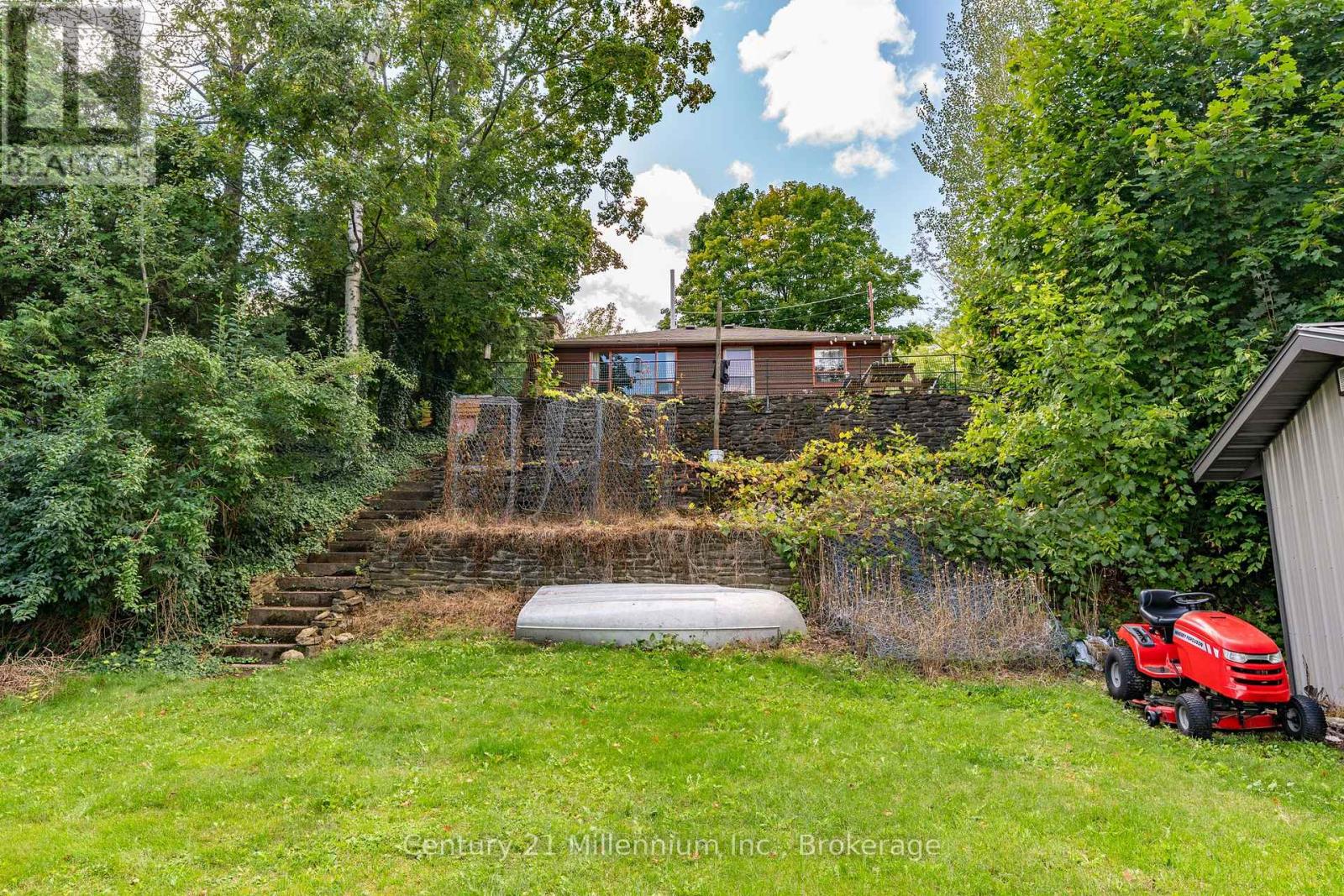 504725 Grey 1 Road, Georgian Bluffs, Ontario  N0H 1S0 - Photo 16 - X12953172