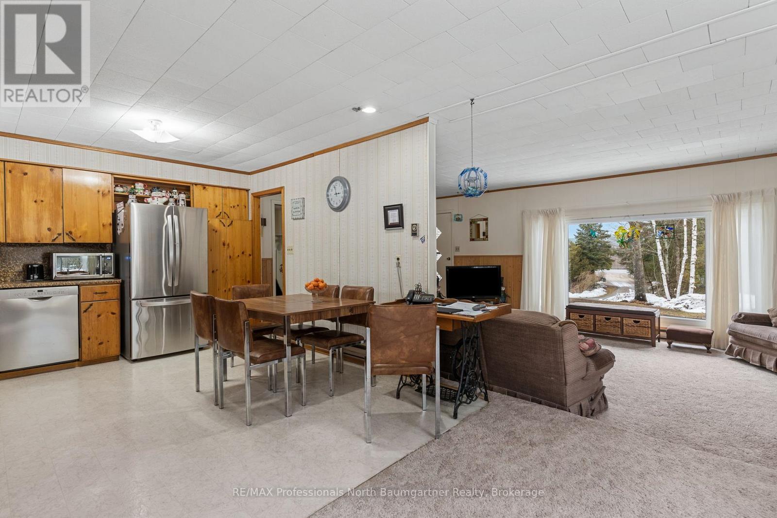 12504 Highway 35, Minden Hills, Ontario  K0M 2K0 - Photo 11 - X12953212