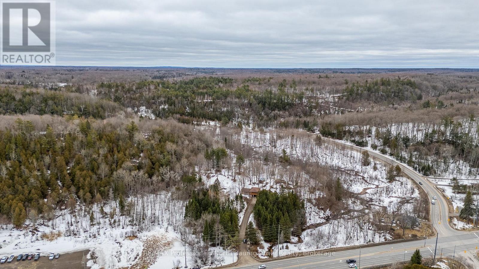 12504 Highway 35, Minden Hills, Ontario  K0M 2K0 - Photo 2 - X12953212