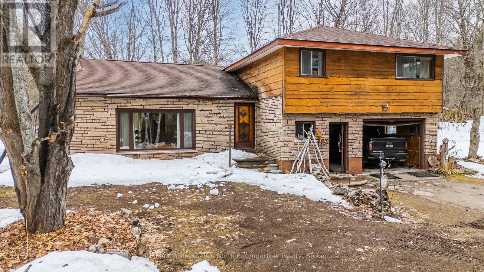 12504 Highway 35, Minden Hills, Ontario  K0M 2K0 - Photo 30 - X12953212