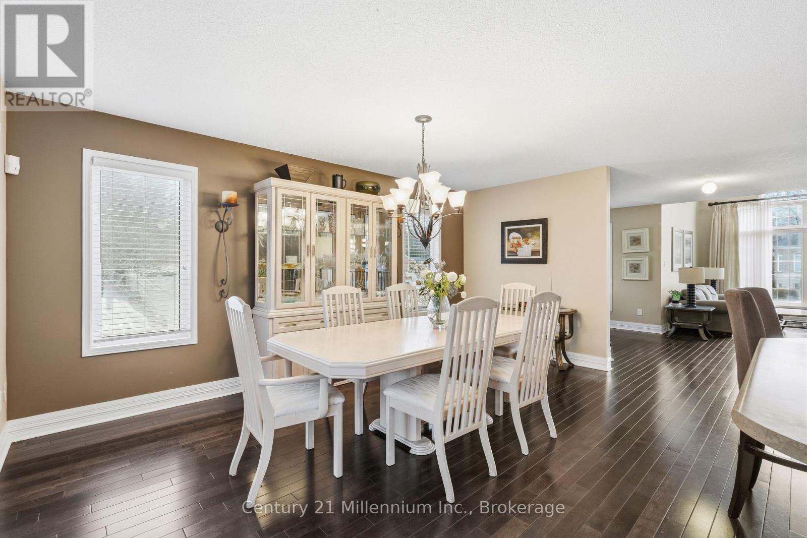 135 Royal Beech Drive, Wasaga Beach, Ontario  L9Z 2N3 - Photo 8 - S12953758