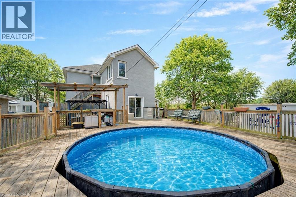 18 Kay Street, Cambridge, Ontario  N1S 2T6 - Photo 2 - 40815590