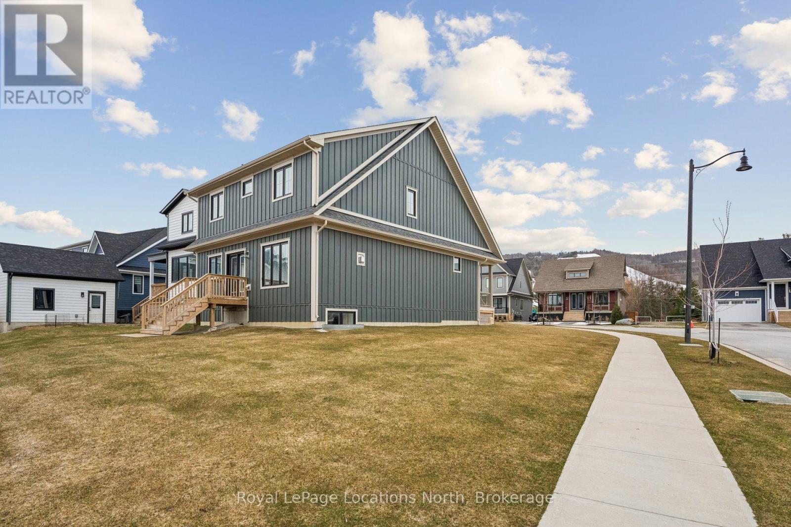 163 Courtland Street, Blue Mountains, Ontario  L9Y 5L7 - Photo 3 - X12953762