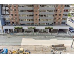 60 BAKER STREET, Guelph, Ontario