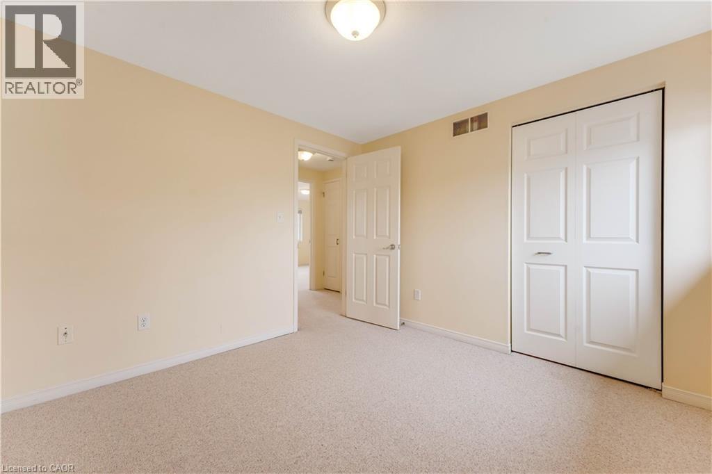 76 Templewood Drive, Kitchener, Ontario  N2R 1X3 - Photo 35 - 40817440