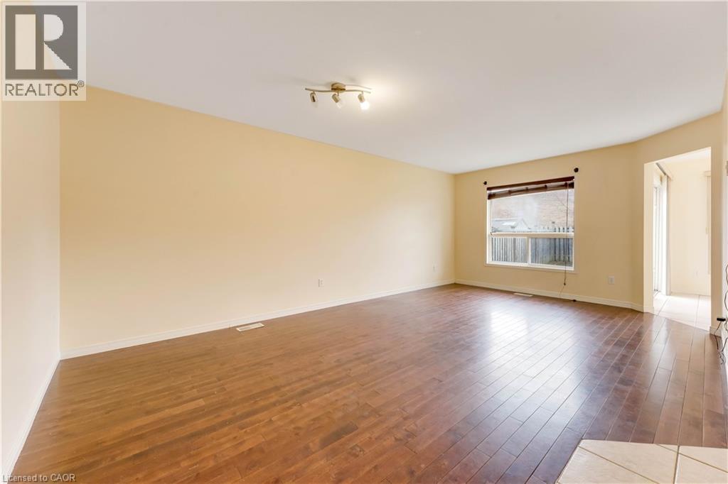 76 Templewood Drive, Kitchener, Ontario  N2R 1X3 - Photo 7 - 40817440