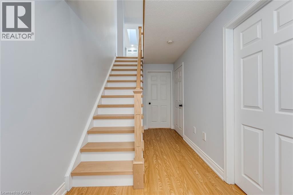 4366 Latimer Crescent, Burlington, Ontario  L7M 4R2 - Photo 32 - 40816130