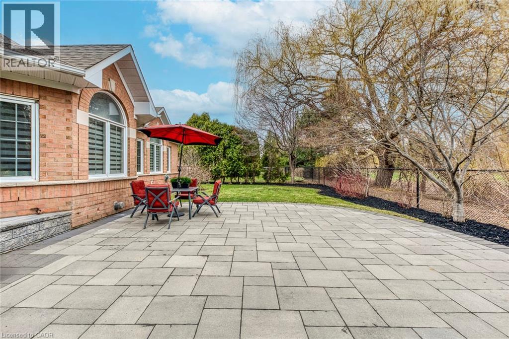 4366 Latimer Crescent, Burlington, Ontario  L7M 4R2 - Photo 45 - 40816130