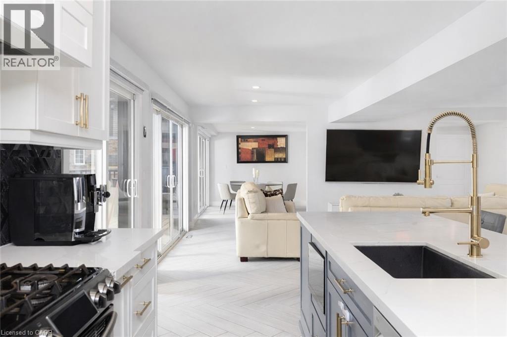 676 Bayshore Boulevard, Burlington, Ontario  L7T 1T2 - Photo 9 - 40817487