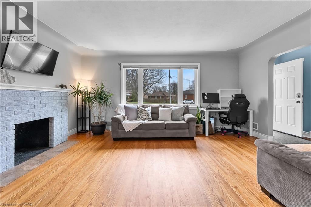 6396 Laura Crescent, Niagara Falls, Ontario  L2G 5E4 - Photo 5 - 40817219