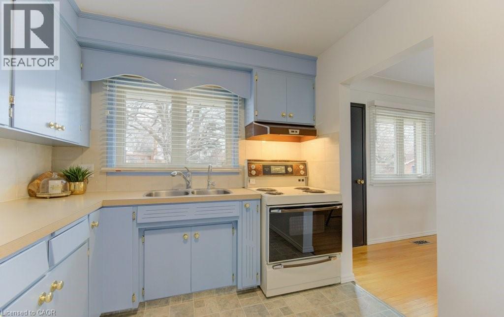 104 Burbank Road, Kitchener, Ontario  N2B 1E2 - Photo 16 - 40812327