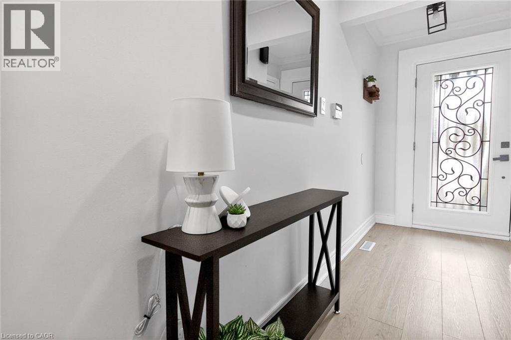 531 Fothergill Boulevard, Burlington, Ontario  L7L 6G1 - Photo 3 - 40817516