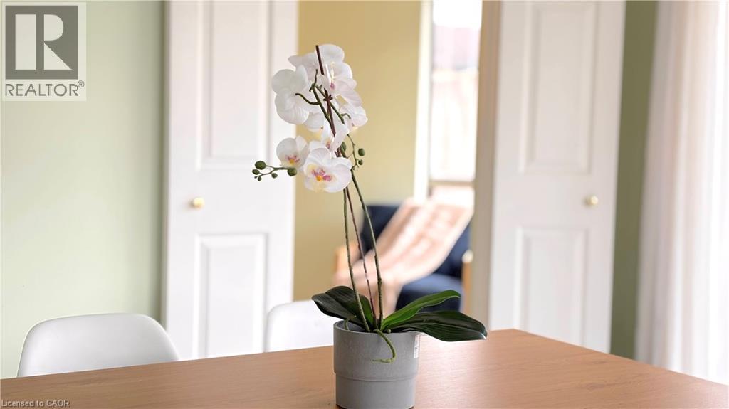 300 Keats Way Unit# 207, Waterloo, Ontario  N2L 6E6 - Photo 5 - 40817237