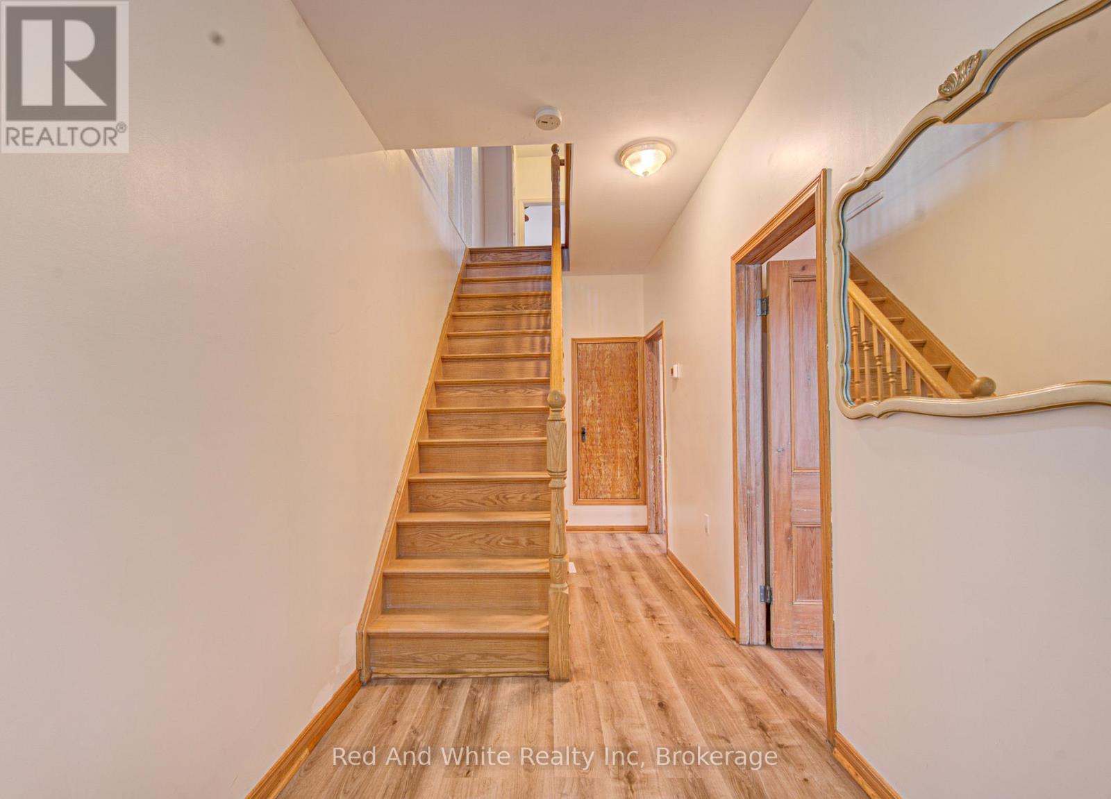 18 Kay Street, Cambridge, Ontario  N1S 2T6 - Photo 15 - X12954924