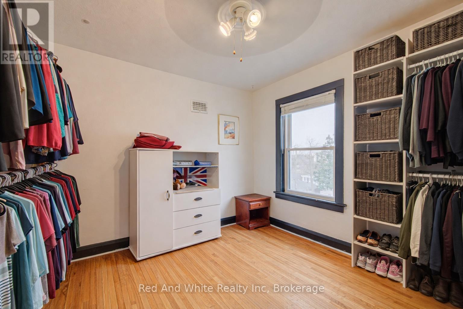 18 Kay Street, Cambridge, Ontario  N1S 2T6 - Photo 35 - X12954924