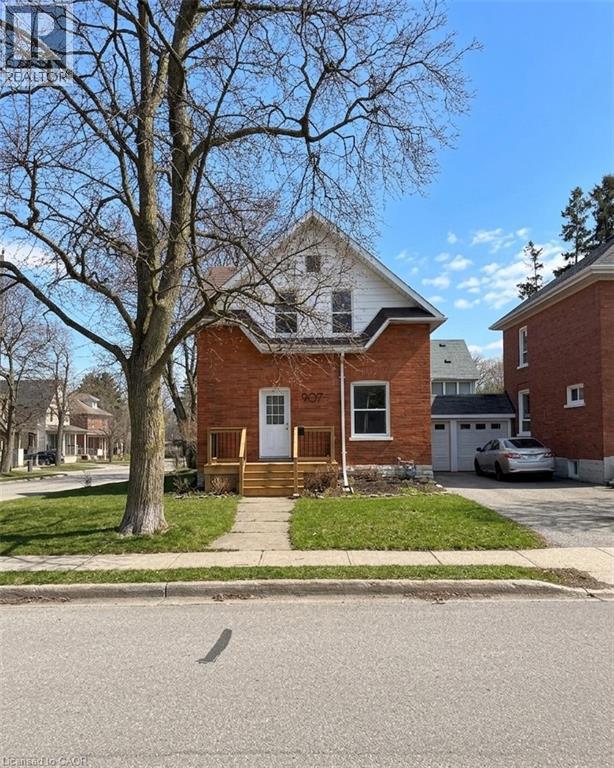 907 Vine Street, Cambridge, Ontario  N3H 2Z7 - Photo 2 - 40815993