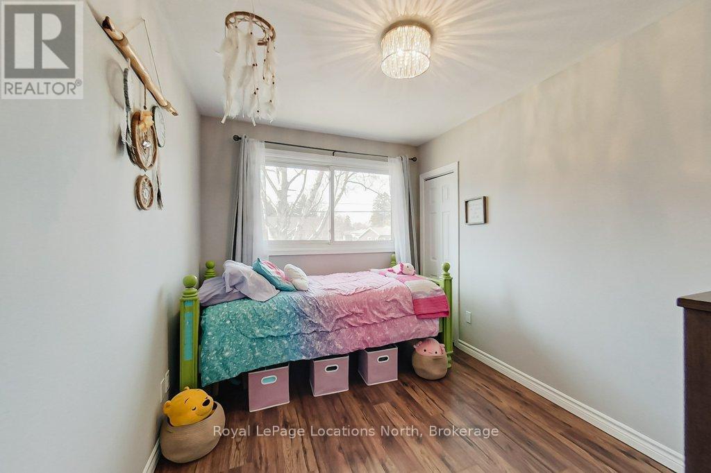 223 Graham Street, Meaford, Ontario  N4L 1A9 - Photo 19 - X12954966