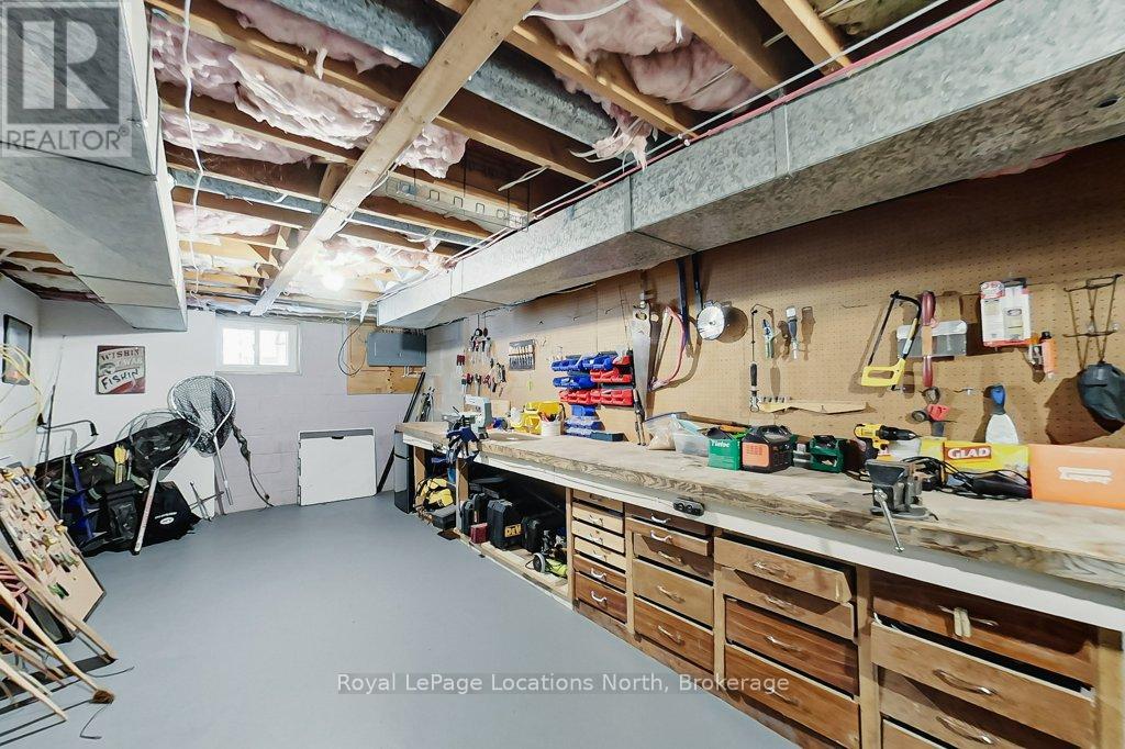 223 Graham Street, Meaford, Ontario  N4L 1A9 - Photo 26 - X12954966