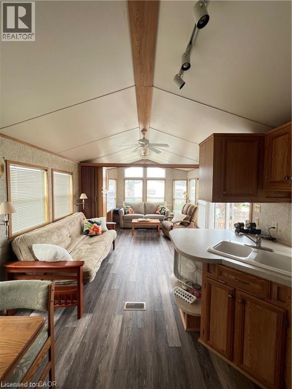 92 Clubhouse Road Unit# 47, Turkey Point, Ontario  N0E 1T0 - Photo 17 - 40817531