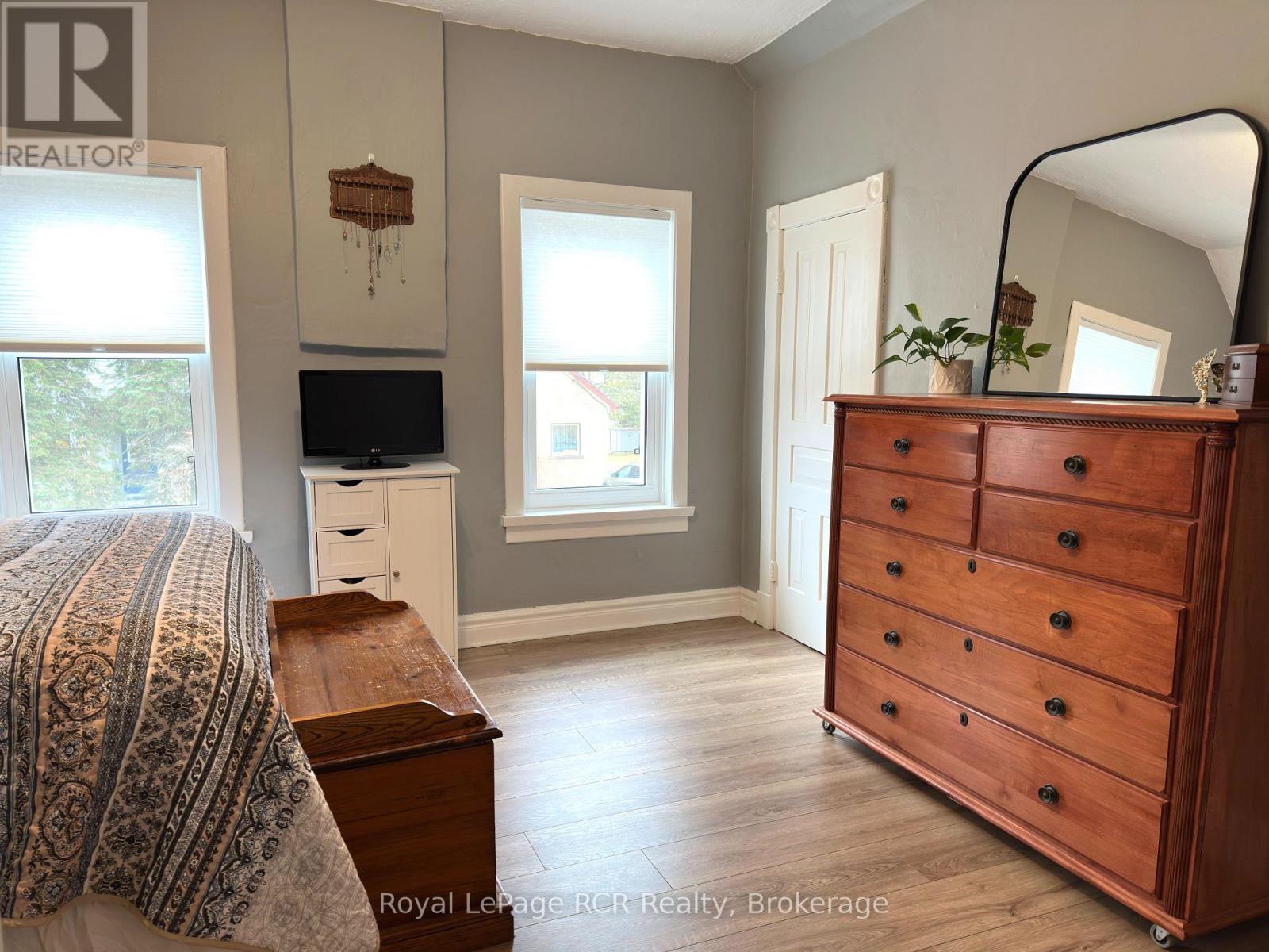 510 12th Street, Hanover, Ontario  N4N 1V9 - Photo 28 - X12955096