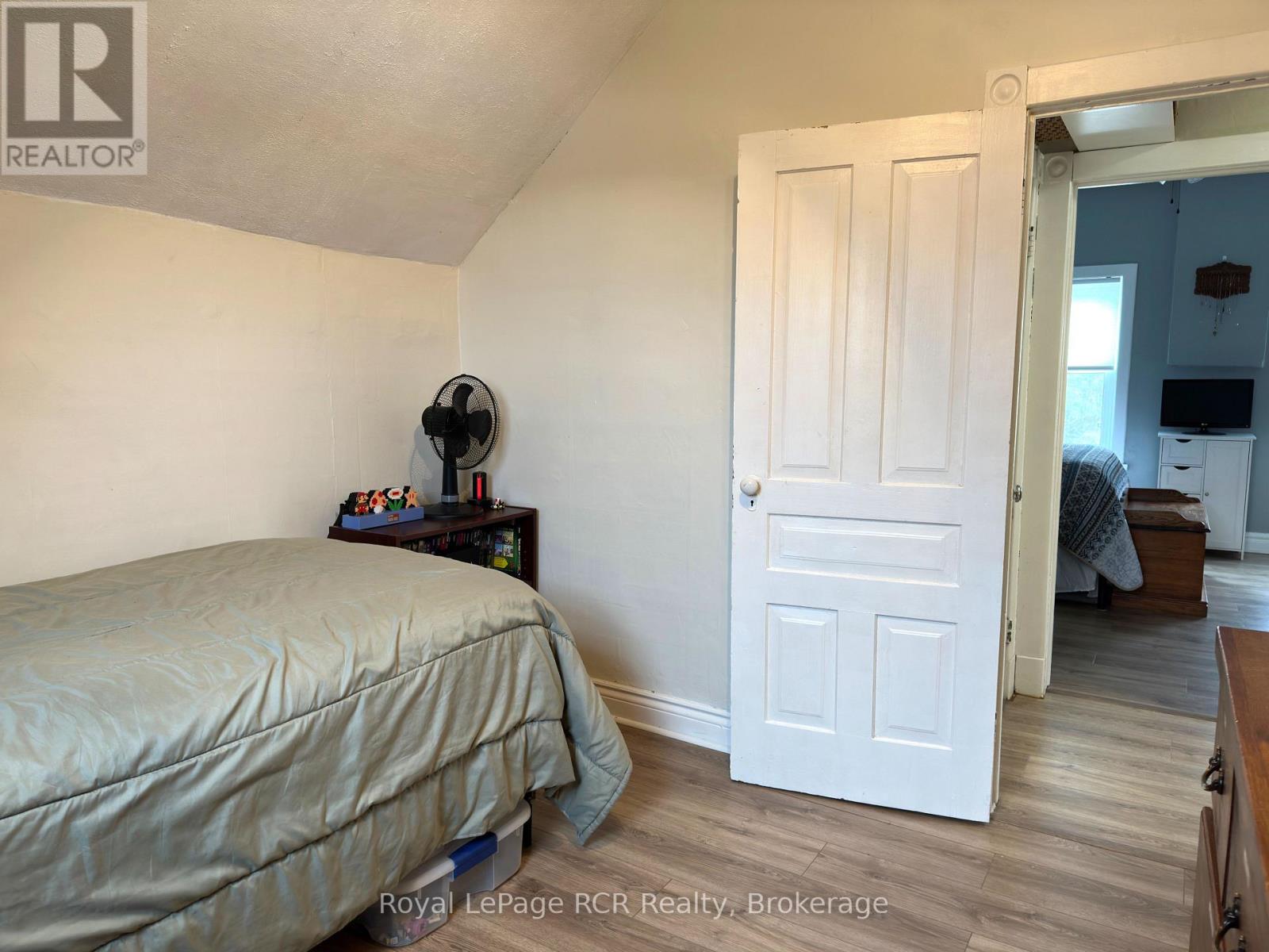 510 12th Street, Hanover, Ontario  N4N 1V9 - Photo 32 - X12955096