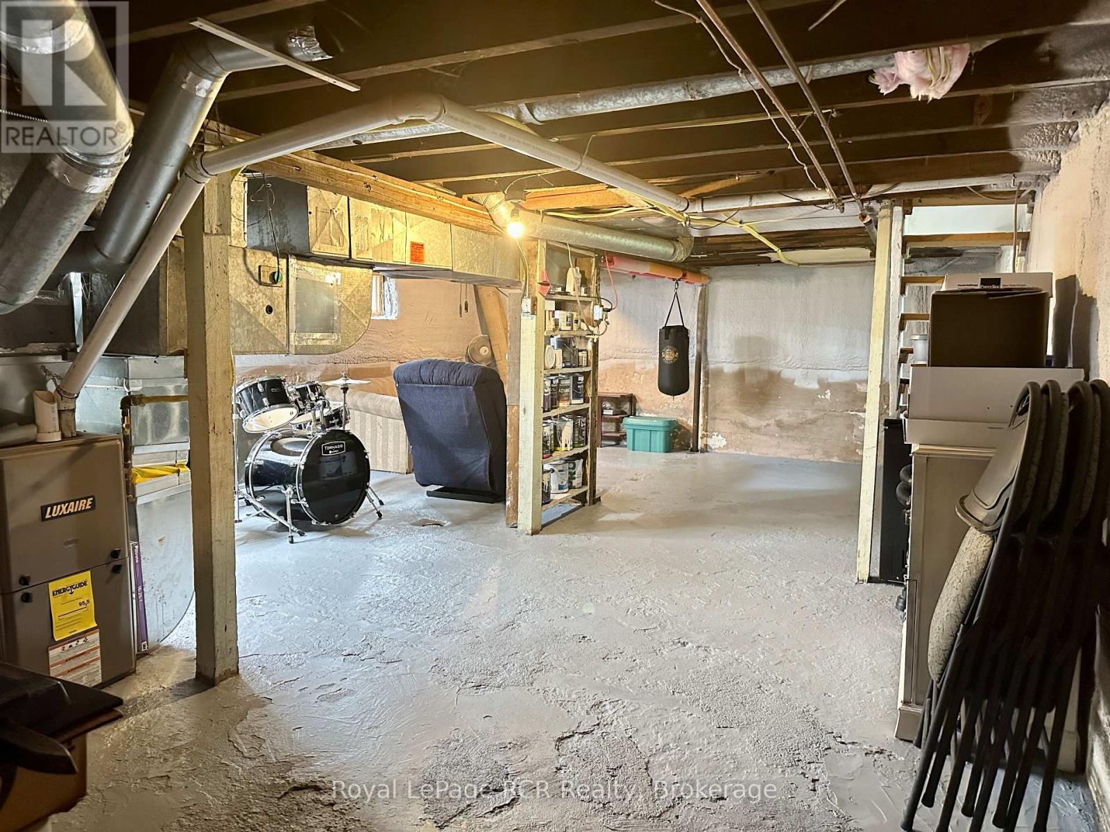 510 12th Street, Hanover, Ontario  N4N 1V9 - Photo 37 - X12955096