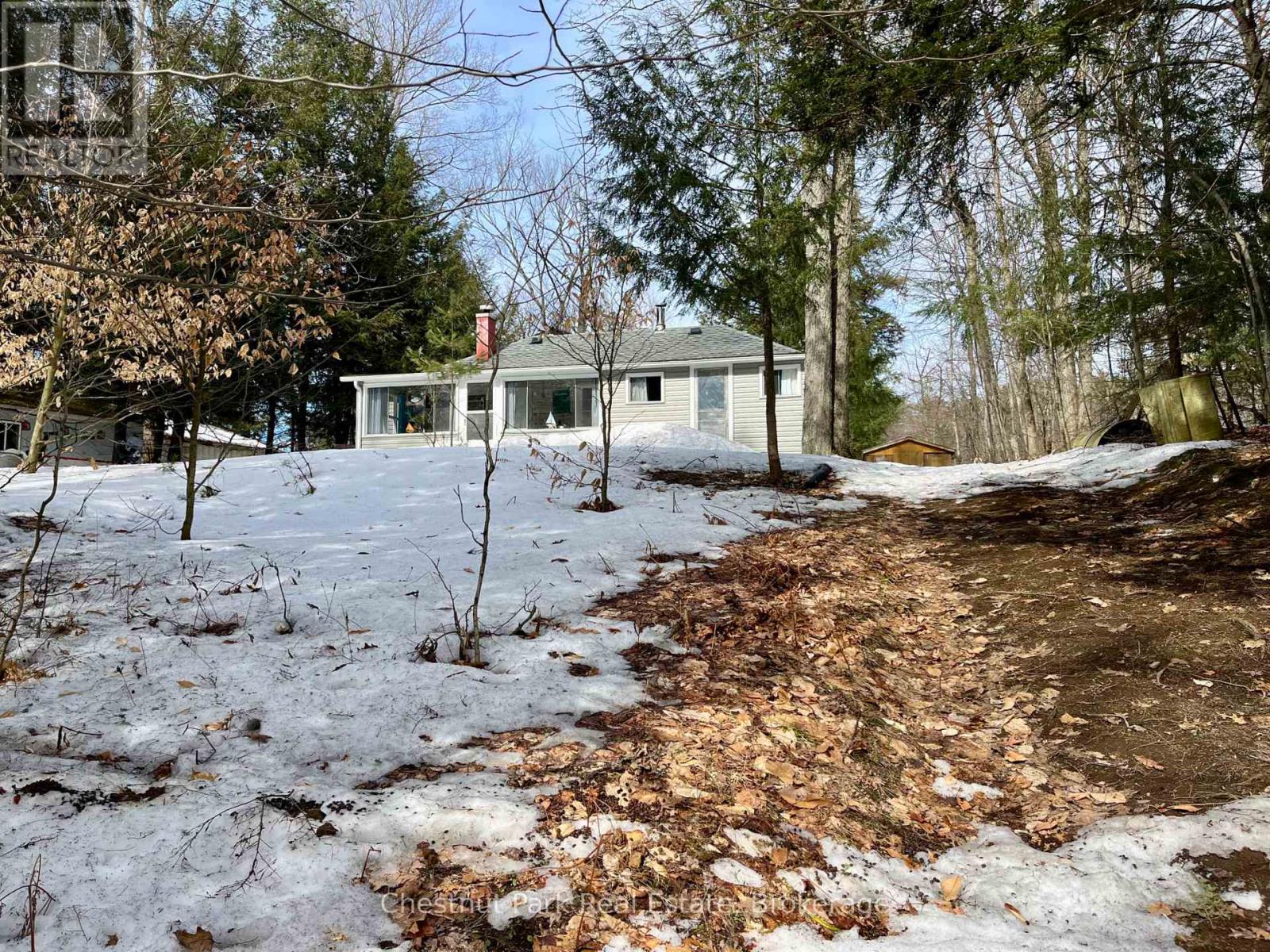 34 Harris Street, Muskoka Lakes, Ontario  P0B 1J0 - Photo 9 - X12955158