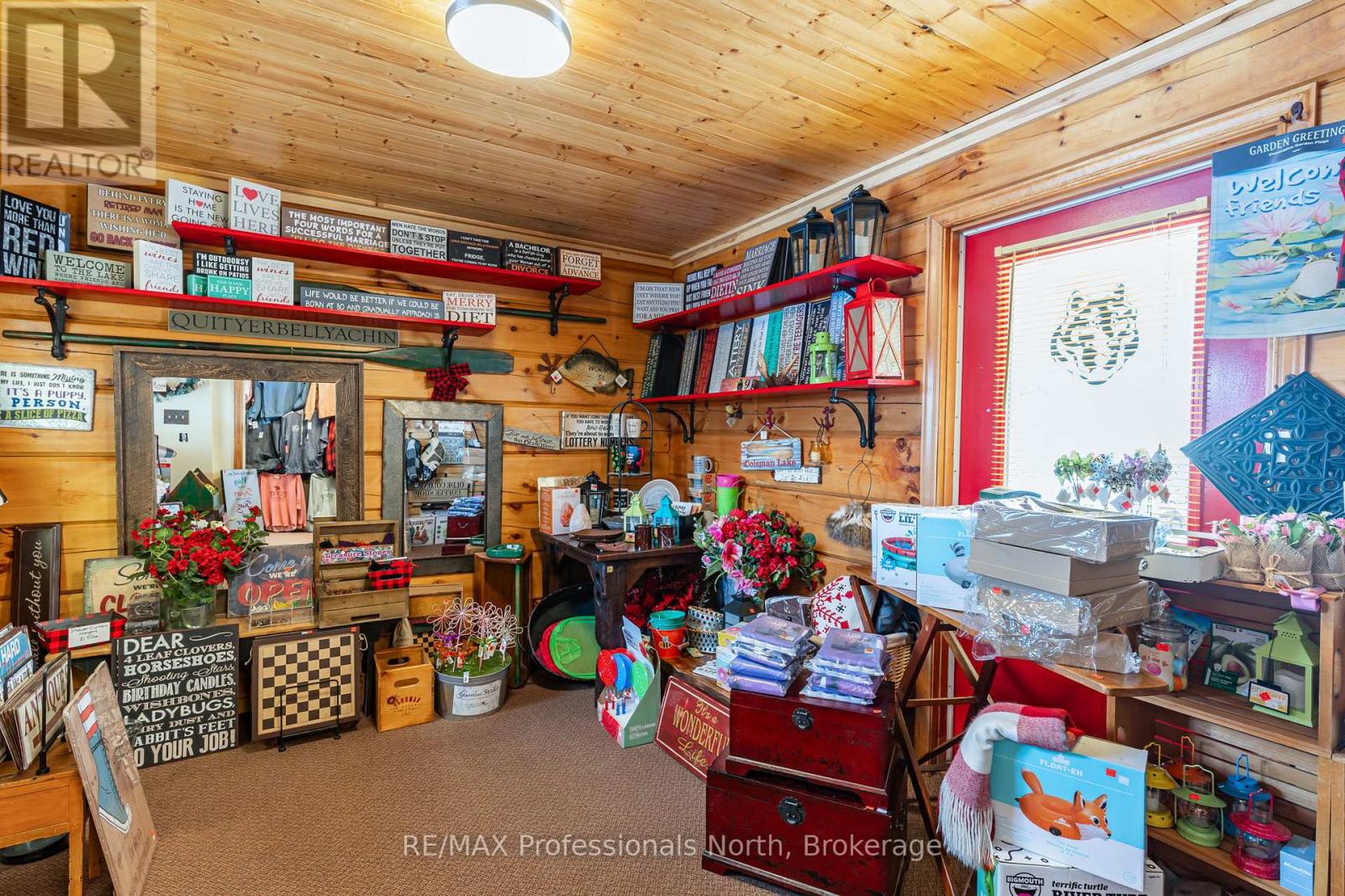 1141 Kennisis Lake Road, Dysart Et Al, Ontario  K0M 1S0 - Photo 18 - X12955190