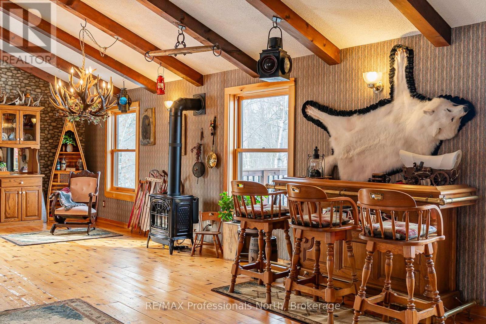 1141 Kennisis Lake Road, Dysart Et Al, Ontario  K0M 1S0 - Photo 22 - X12955190