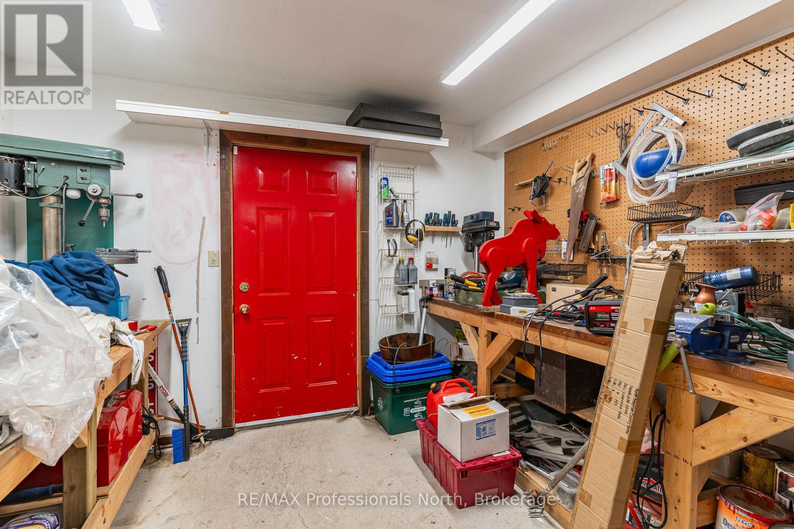 1141 Kennisis Lake Road, Dysart Et Al, Ontario  K0M 1S0 - Photo 27 - X12955190