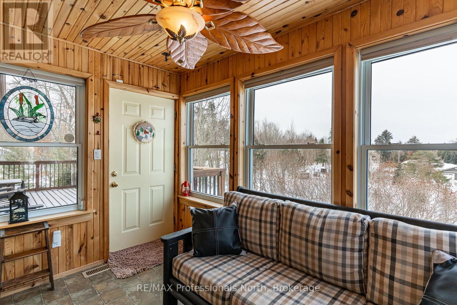 1141 Kennisis Lake Road, Dysart Et Al, Ontario  K0M 1S0 - Photo 36 - X12955190