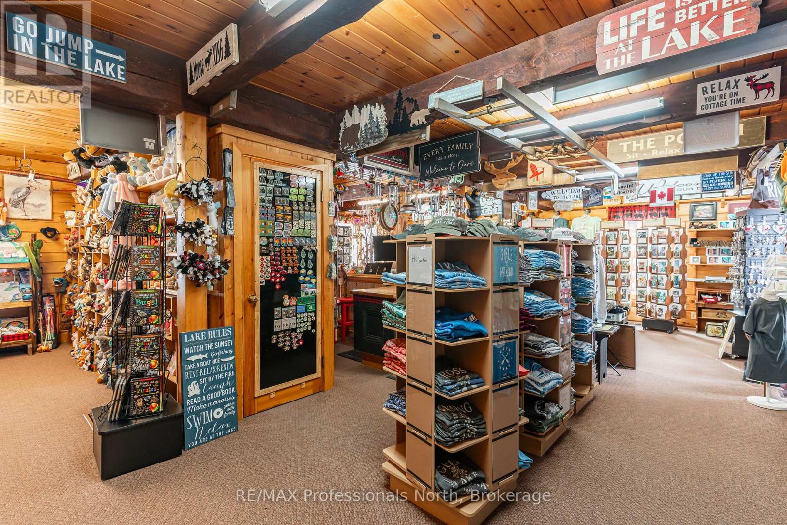 1141 Kennisis Lake Road, Dysart Et Al, Ontario  K0M 1S0 - Photo 9 - X12955190