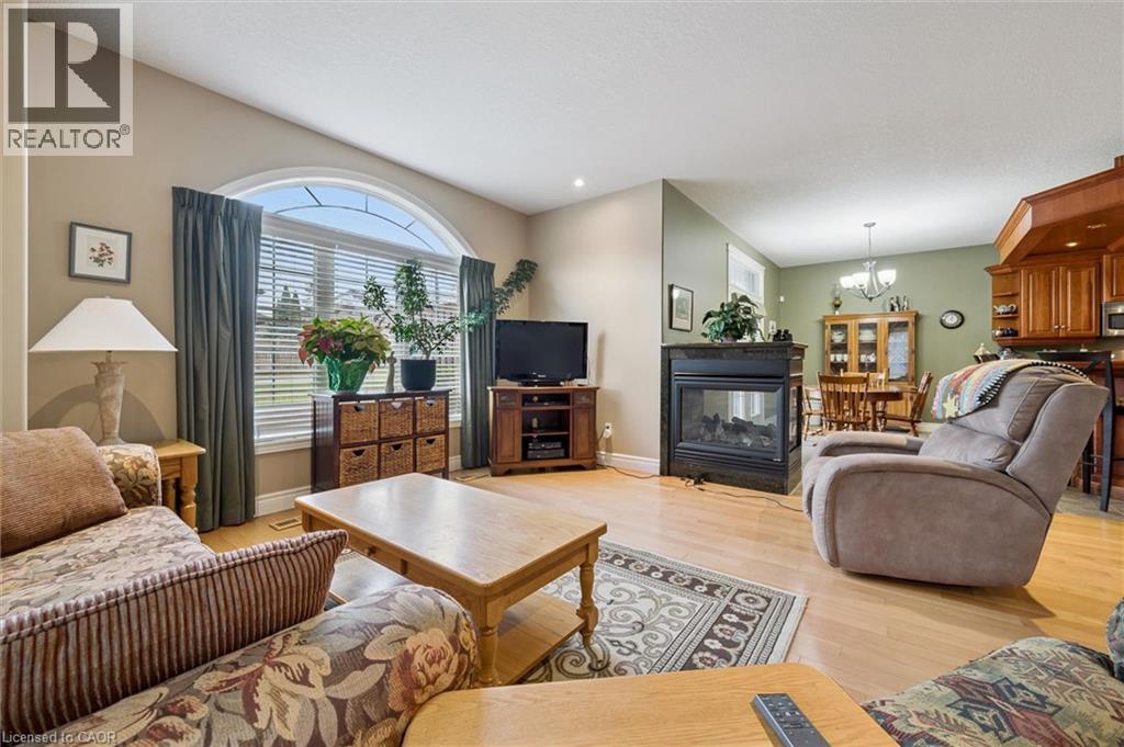 285 Deer Ridge Drive, Kitchener, Ontario  N2P 2K6 - Photo 10 - 40817098