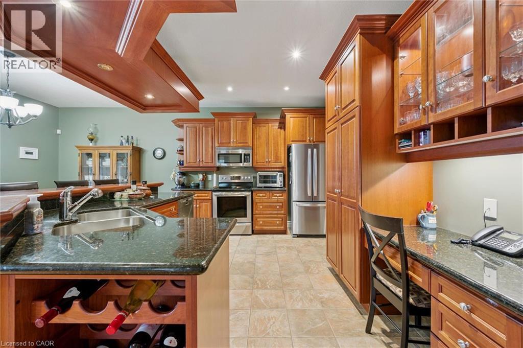 285 Deer Ridge Drive, Kitchener, Ontario  N2P 2K6 - Photo 16 - 40817098