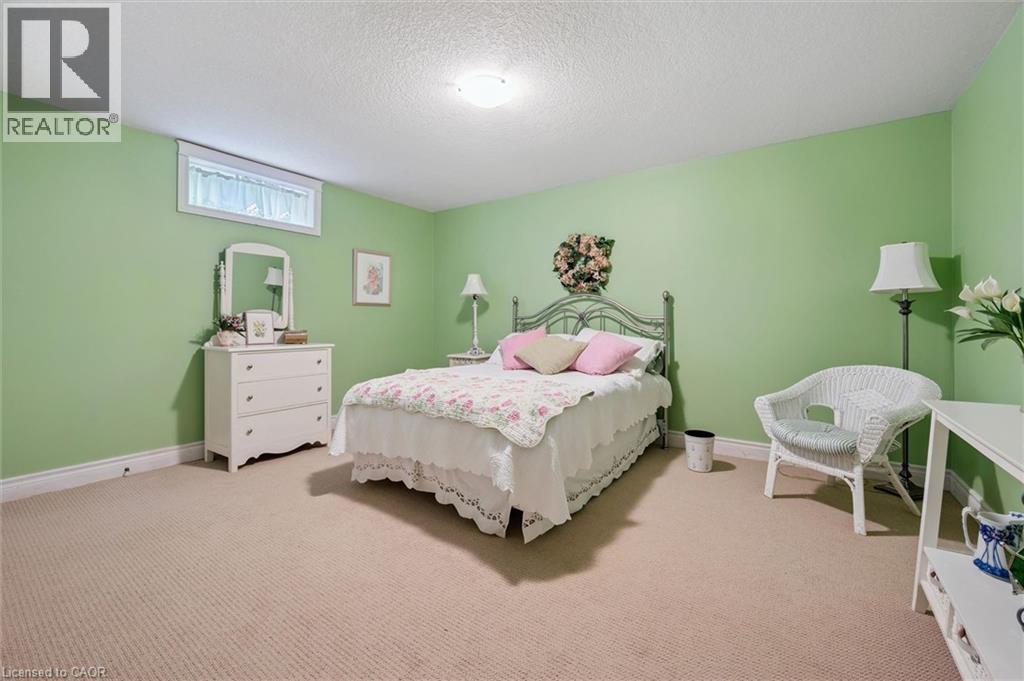 285 Deer Ridge Drive, Kitchener, Ontario  N2P 2K6 - Photo 36 - 40817098