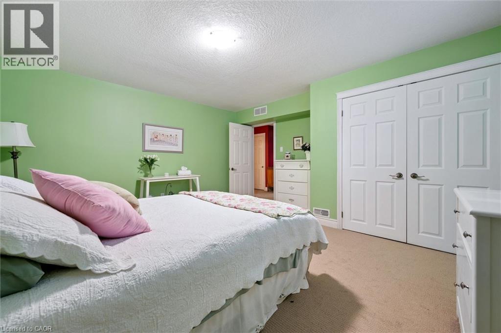 285 Deer Ridge Drive, Kitchener, Ontario  N2P 2K6 - Photo 37 - 40817098